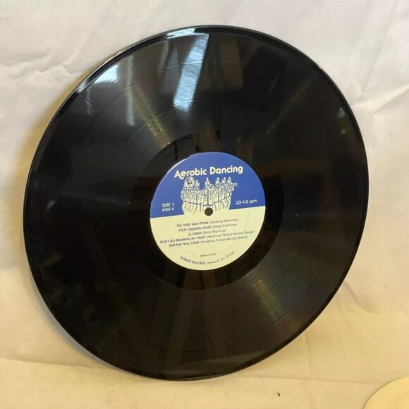 Various Aerobic Dancing (Vinyl, 1981) Parade #100 VG+ Record Only NO COVER LP - Picture 2 of 6